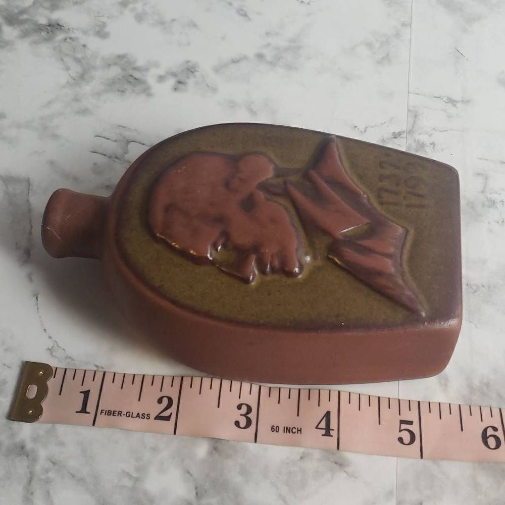 Primitive George Washington Brown Bottle - Picture 10 of 15